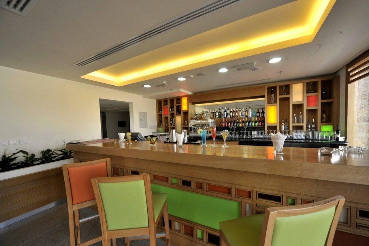 Ramada Dead Sea Sweimeh