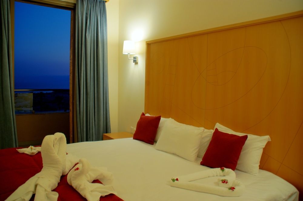 Ramada Dead Sea